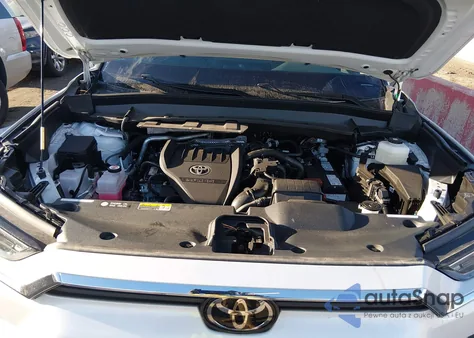 2024 Toyota Grand Highlander Xle из США, поврежденный, VIN 5TDAAAB54RS056968